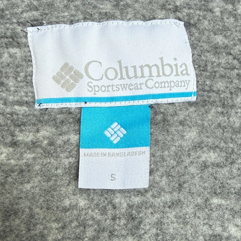 Black and White Zip-Up Fleece Jacket - Picture 3 of 4